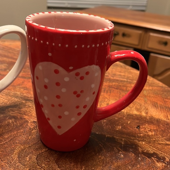 Heart Mugs - Picture 2 of 8